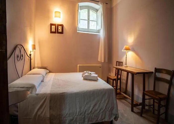 Apartament With Terrace In Asyż