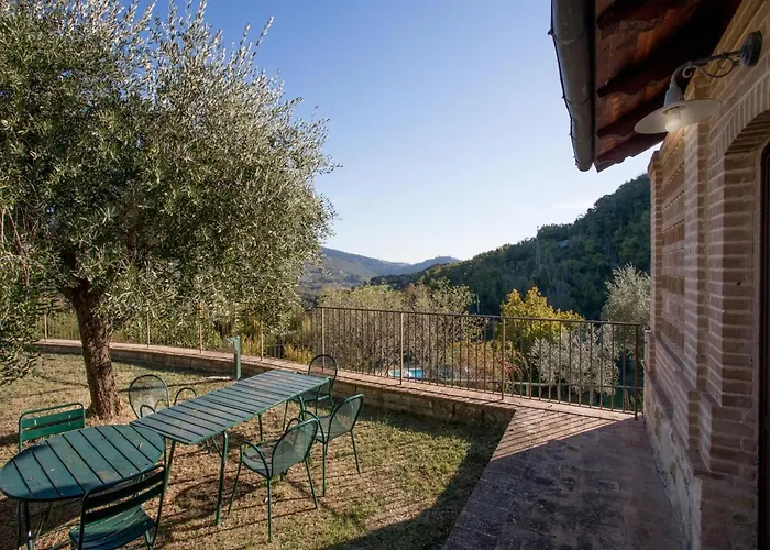 With Terrace In Assise