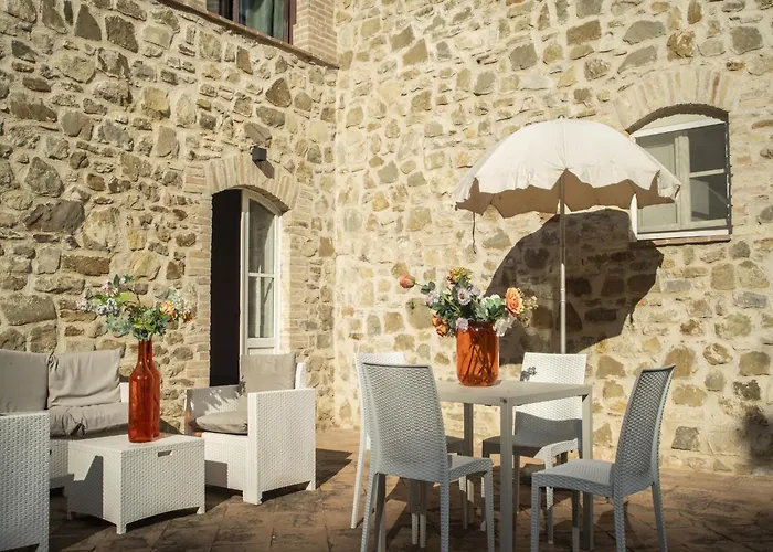 With Terrace In * Assise