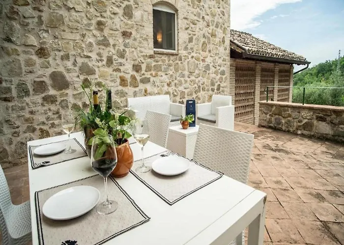 With Terrace In Apartament *