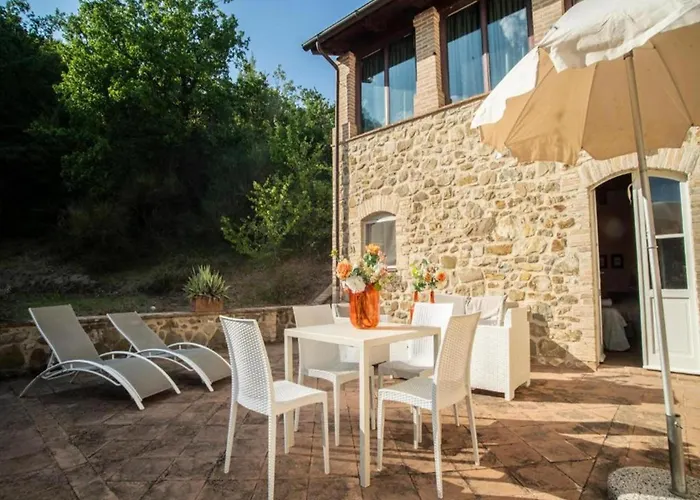 With Terrace In * Assise